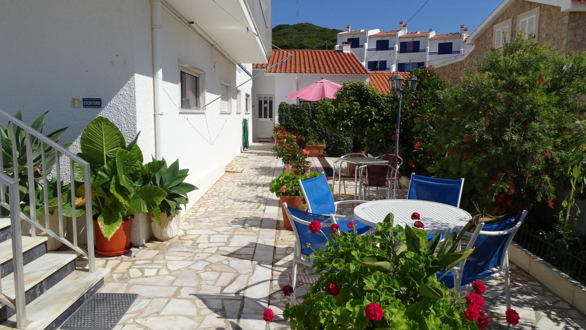 Casa Godinho Apartment *